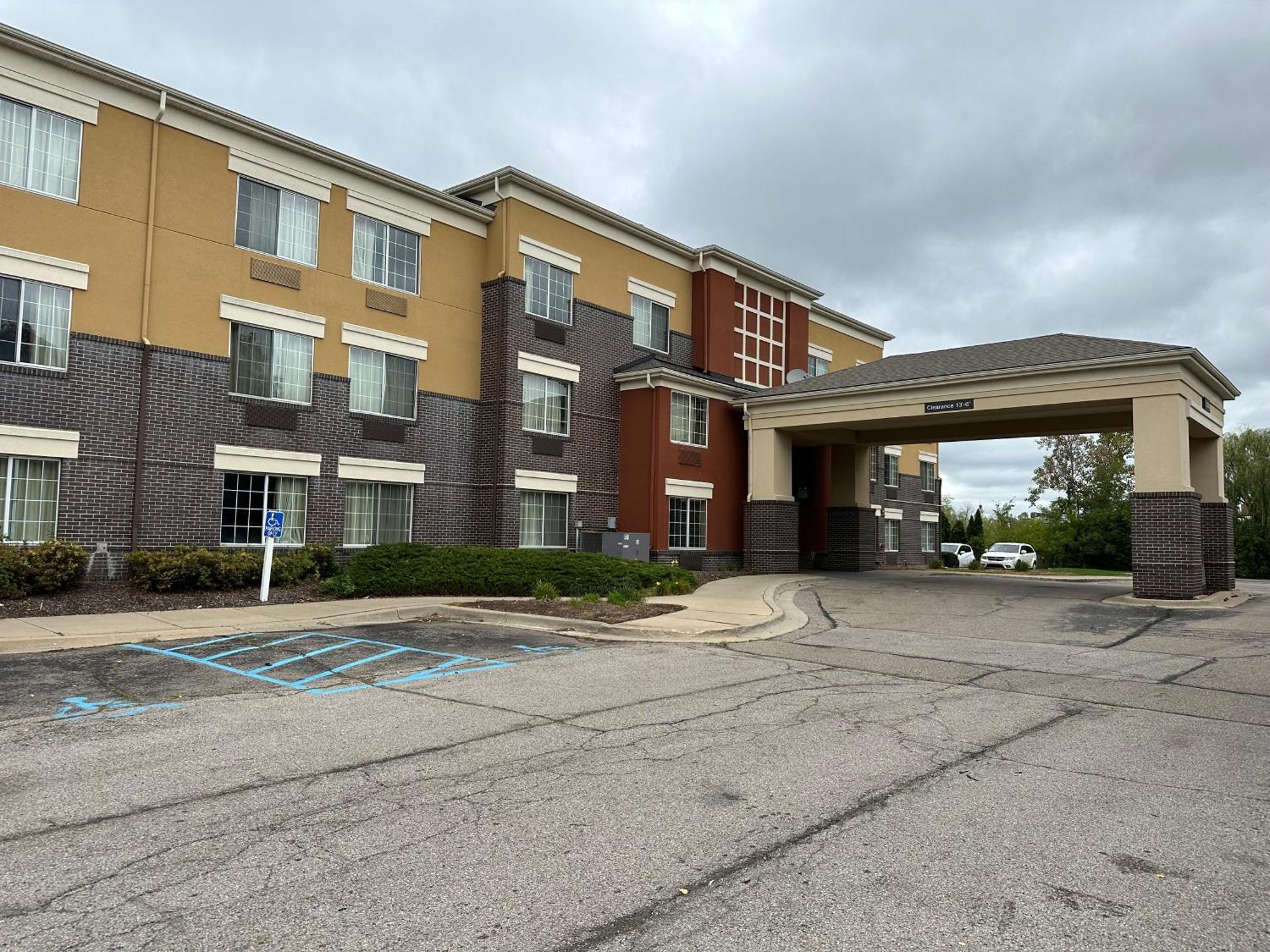 Red Roof Inn Southfield Exterior photo
